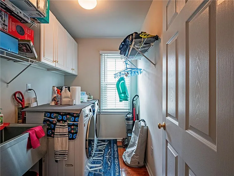 10910 Chatburn Way — Photo 16