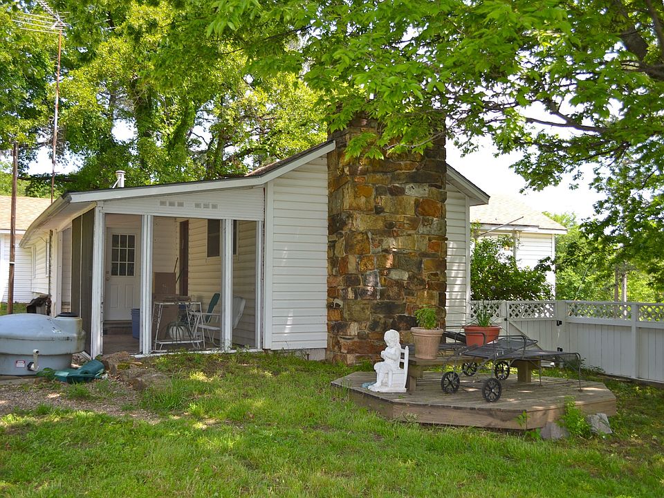 SIde of house