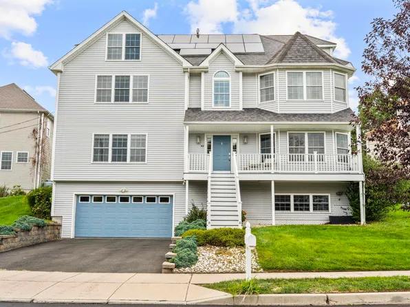 44 Meadow View Road, New Haven, CT 06512