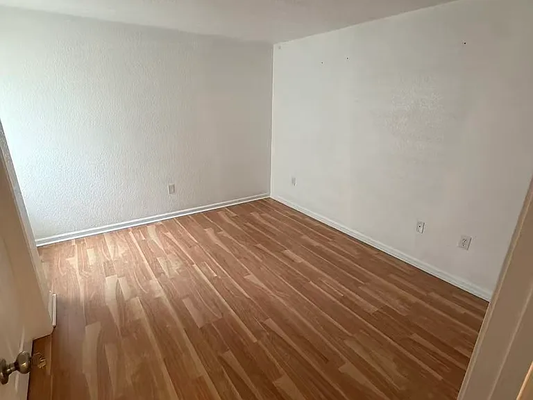 8550 Argyle Business Loop #203 — Photo 10