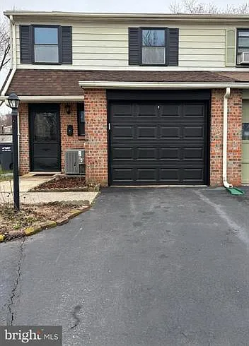 6 Orchard Ct