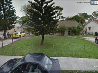 2949 SE Ellendale St, Stuart, FL 34997