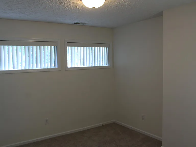 15920 Short St — Photo 10