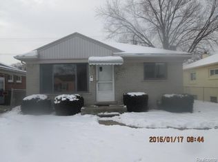 23118 Doremus St, Saint Clair Shores, MI 48080