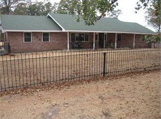 40550 S Featherstone Rd, Coleman, OK 73432