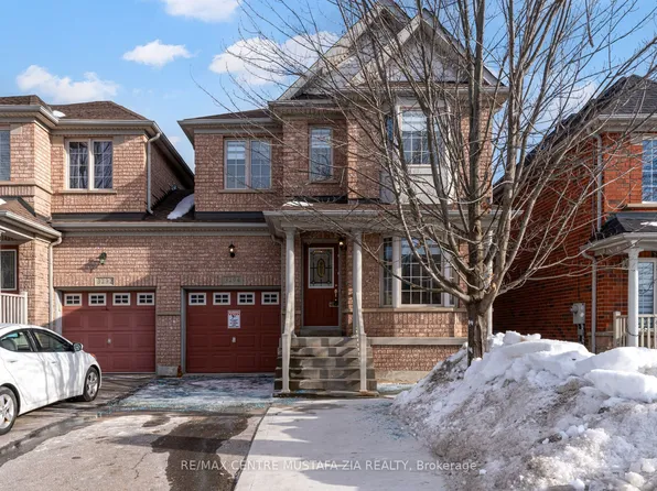 3294 Respond Rd, Mississauga, ON L5M 7X4