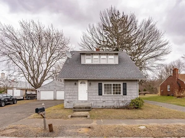 88 Willimansett St, South Hadley, MA 01075