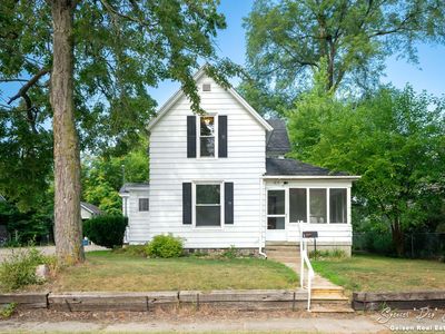 615 S Pearl St, Belding, MI, 48809