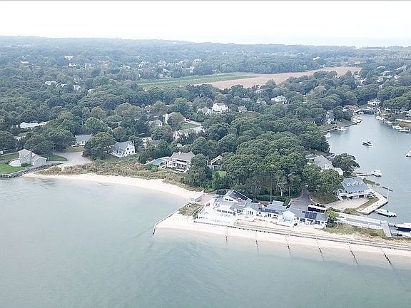 2nd image of 500 Beach Ct