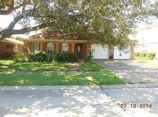70 Granada Dr, Kenner, LA 70065
