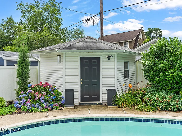608 Corlies Ave — Photo 24