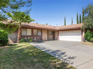 470 W Chaparral St, Rialto, CA 92376