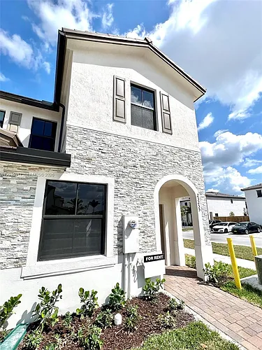 23255 SW 129th Path #23255 Photo 1