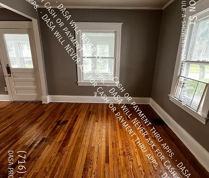 32 Stanton St — Photo 4