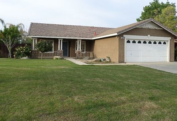 2nd image of 4108 E Paradise Ave
