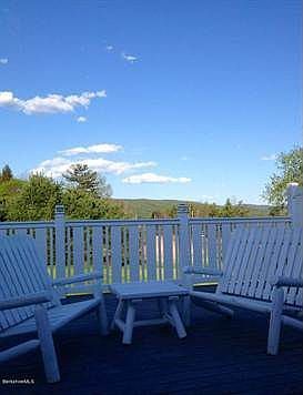 973107_10151738340772425_1215407217_n7