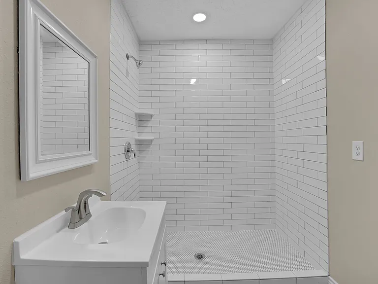 4351 Sun Gate St — Photo 6