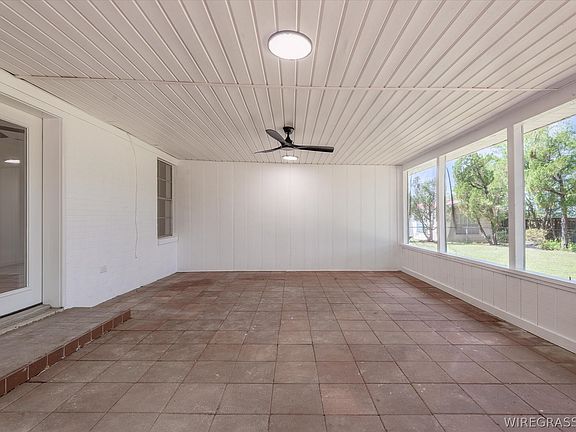 3rd image of 310 Dixie Dr