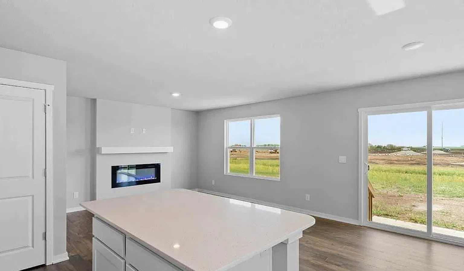 Spacious Newer Construction 4-Bedroom Home in Northwest Omaha! — Photo 3