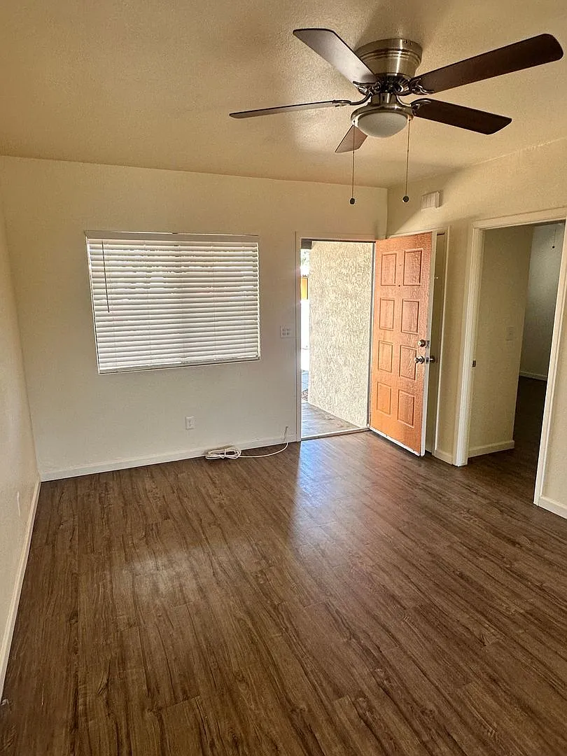 2 bed, 1.0 bath, 770 sqft, $1,295 — Photo 4
