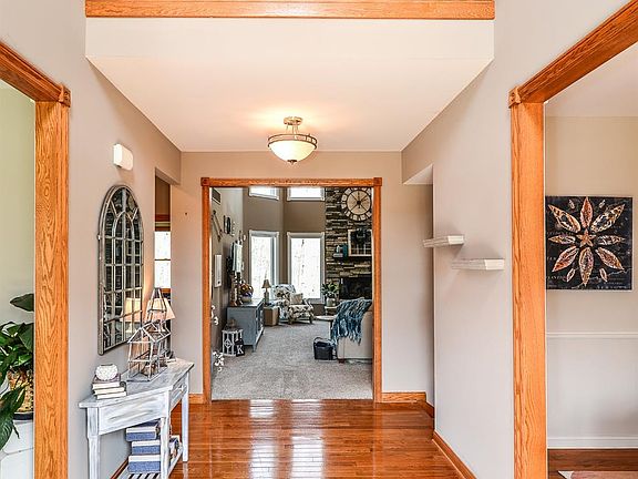 4th image of 3469 Oak Park Dr