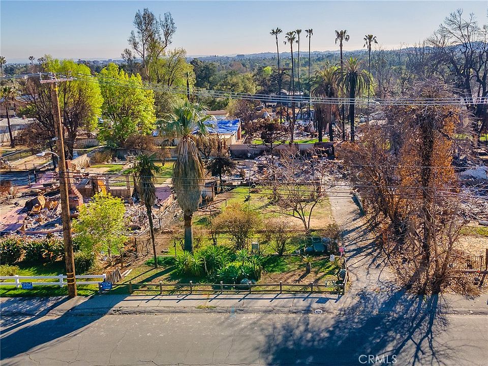 1st image of 676 E Calaveras St #8
