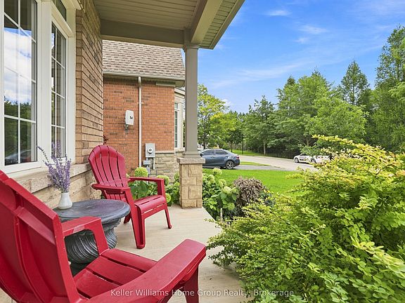 4th image of 145 Aberfoyle Mill Cres #53