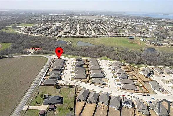 204 Rosewood Dr — Photo 48