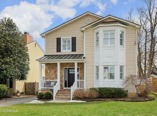 105 Blackpoint Rd, Rumson, NJ 07760