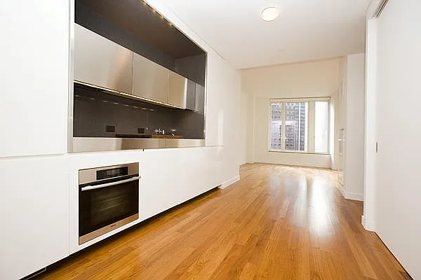 Rented by Engel & Völkers New York City | media 31