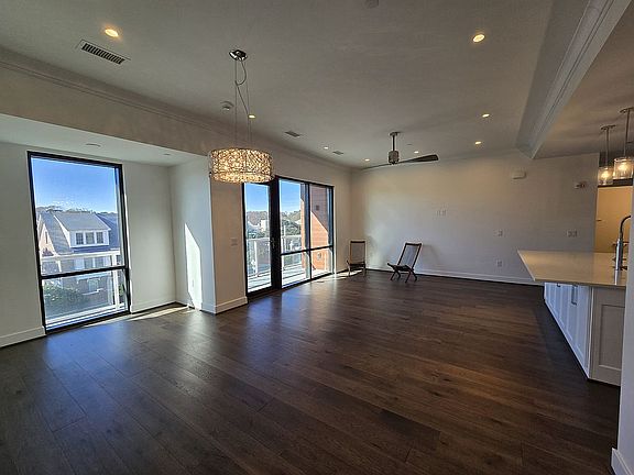 Dining Room / Living Room