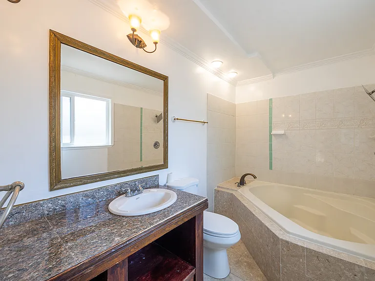 5316 Tanglewood Park Dr — Photo 23
