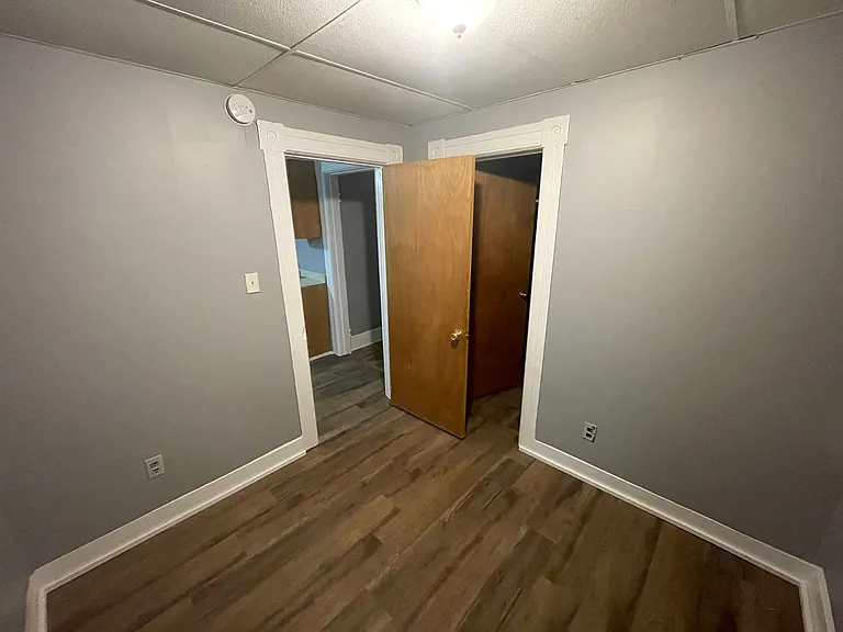 2 Central Ave — Photo 8