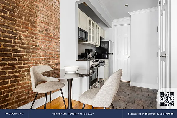 Rented by The Blueground | media 5