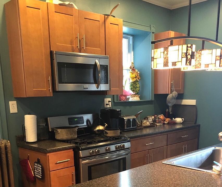 1st image of 318 1st St #1
