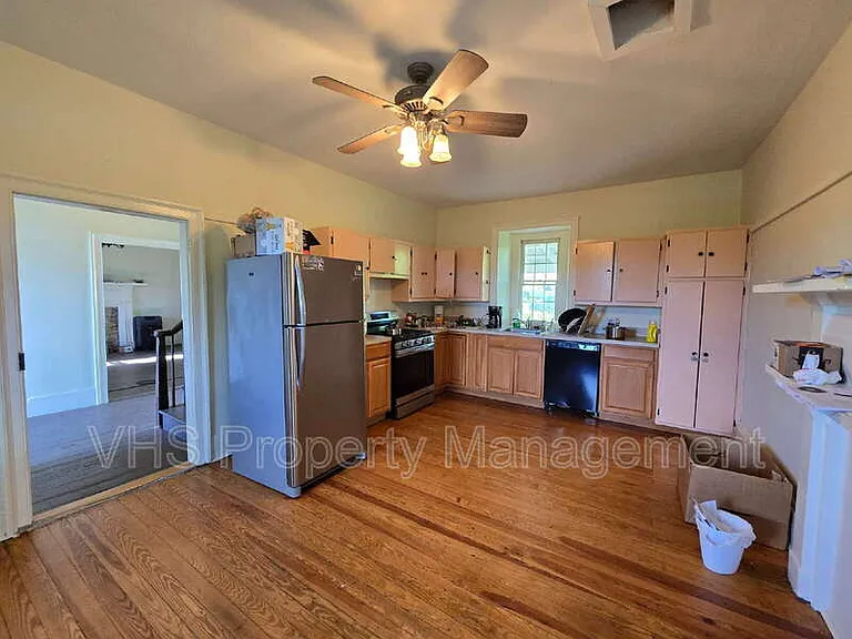 11160 Pleasant Vale Rd — Photo 4
