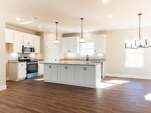 5th image of 311 String Prairie Way