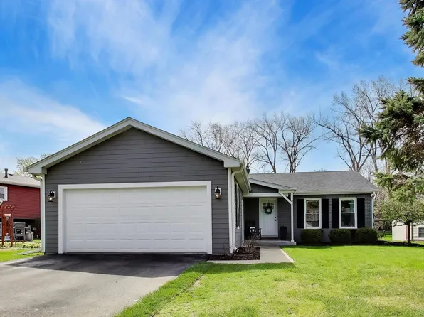 1931 Moore Ave, St Charles, IL 60174