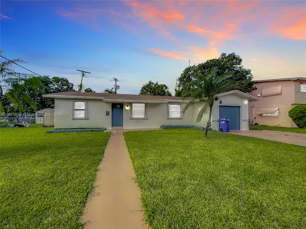 310 NW 205th Ter, Miami Gardens, FL 33169