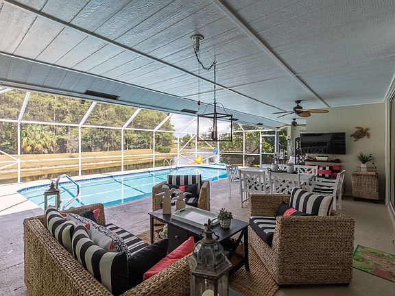 2nd image of 287 Cypress Trce
