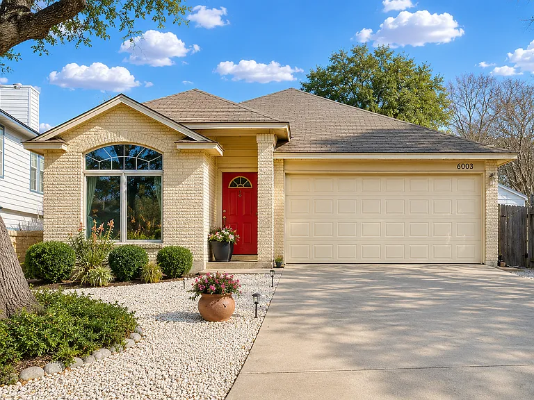 6003 Woodway Ct — Photo 1