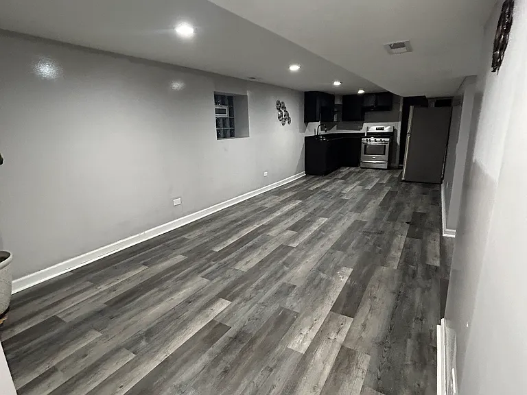 6117 S Maplewood Ave #2 — Photo 1