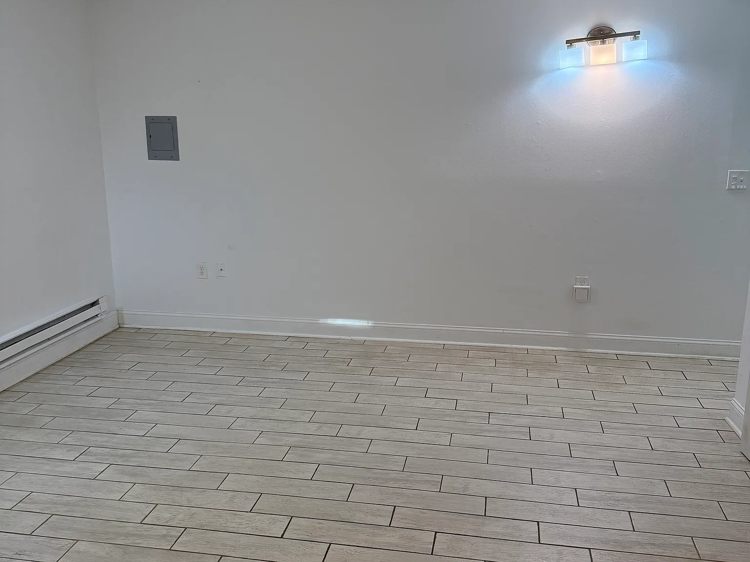 123 Stevens Ave — Photo 3