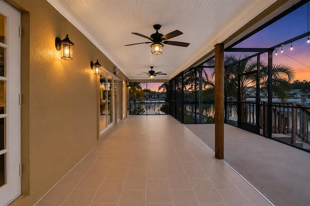 3 bed, 2.5 bath, 1534 sqft, $4,200 — Photo 2