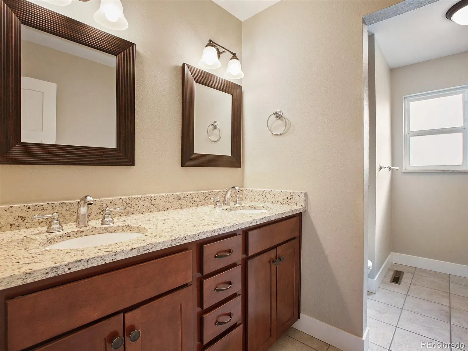 1 bed, 3125 sqft, $925 — Photo 2