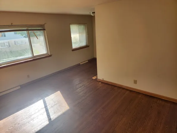 5314 N 83rd St APT 4, Milwaukee, WI 53218