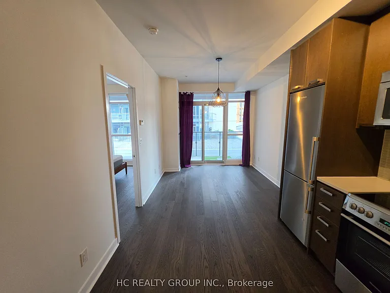 295 Adelaide St W #1017 — Photo 6