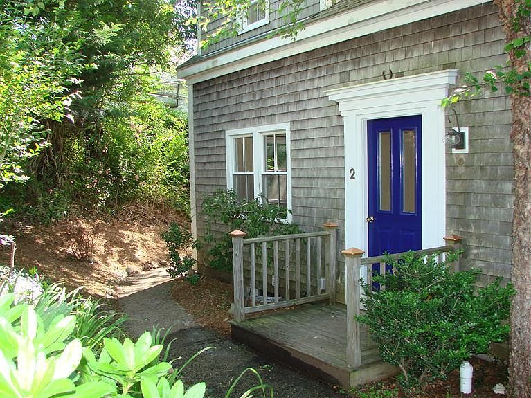 1st image of 27 Conwell Street #2 & 6