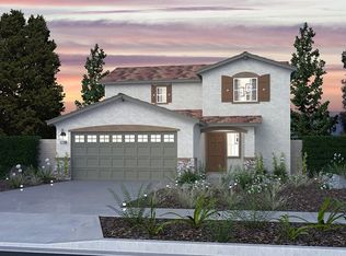 29464 Canteen Dr, Winchester, CA 92596