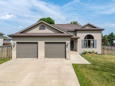 1019 19th Ave SE, East Grand Forks, MN, 56721